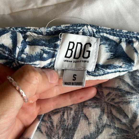 urban outfitters BDG size small palm tree wrap skirt - Picture 4 of 7